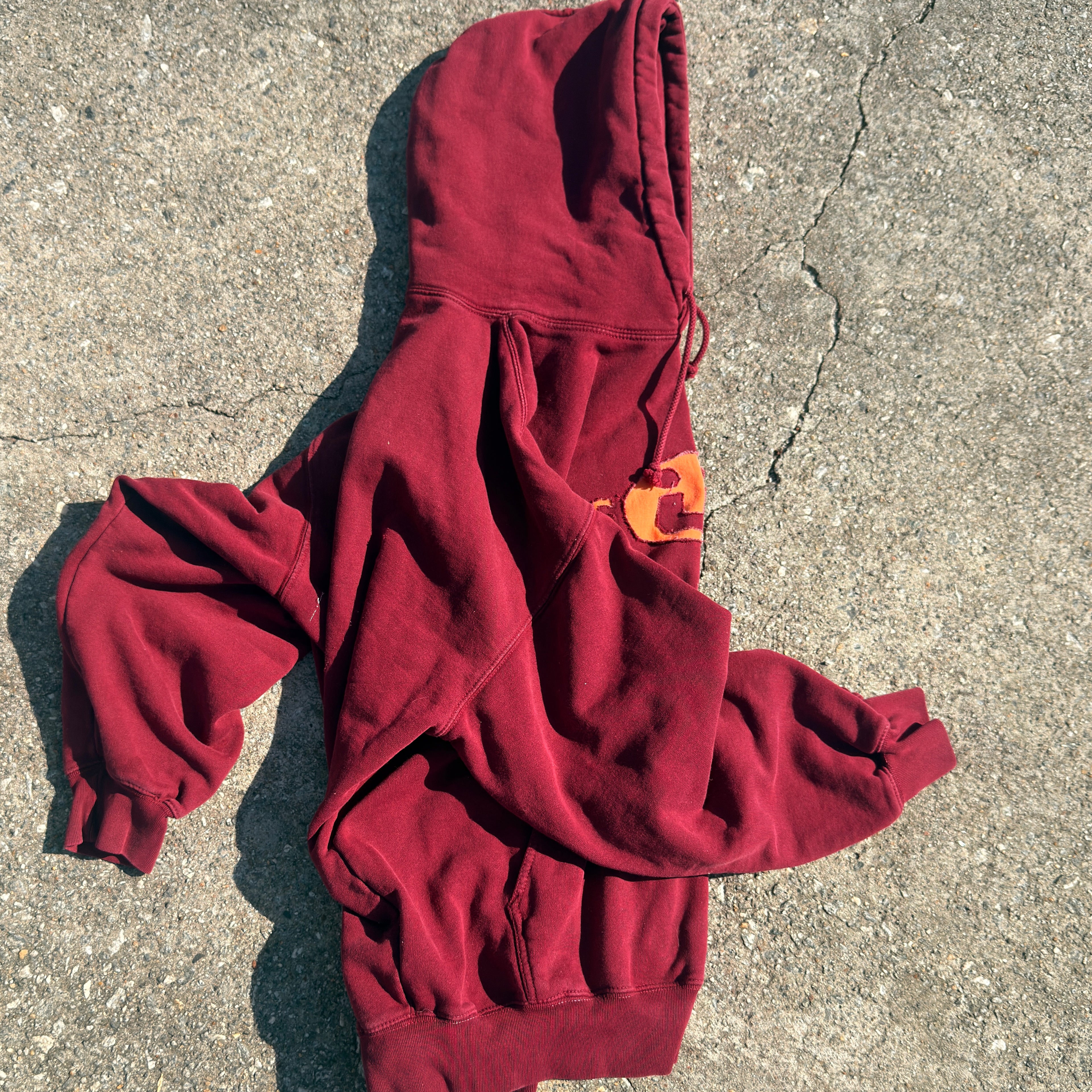 75 ü 81 red süka hoodie